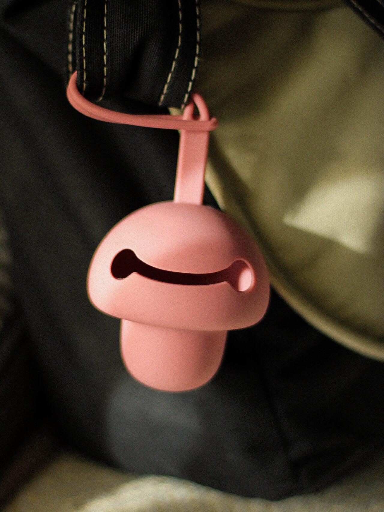 Pilz Schnuller Tasche ALT ROSA