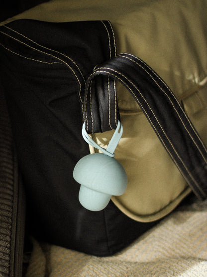 Pilz Schnuller Tasche HIMMELBLAU